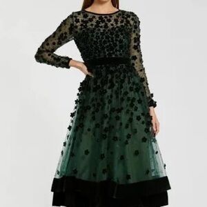 NWT Mac Duggal Floral Appliqué Midi